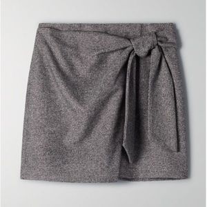 Aritzia Wilfred New Wrap Front Skirt in Gray Tweed